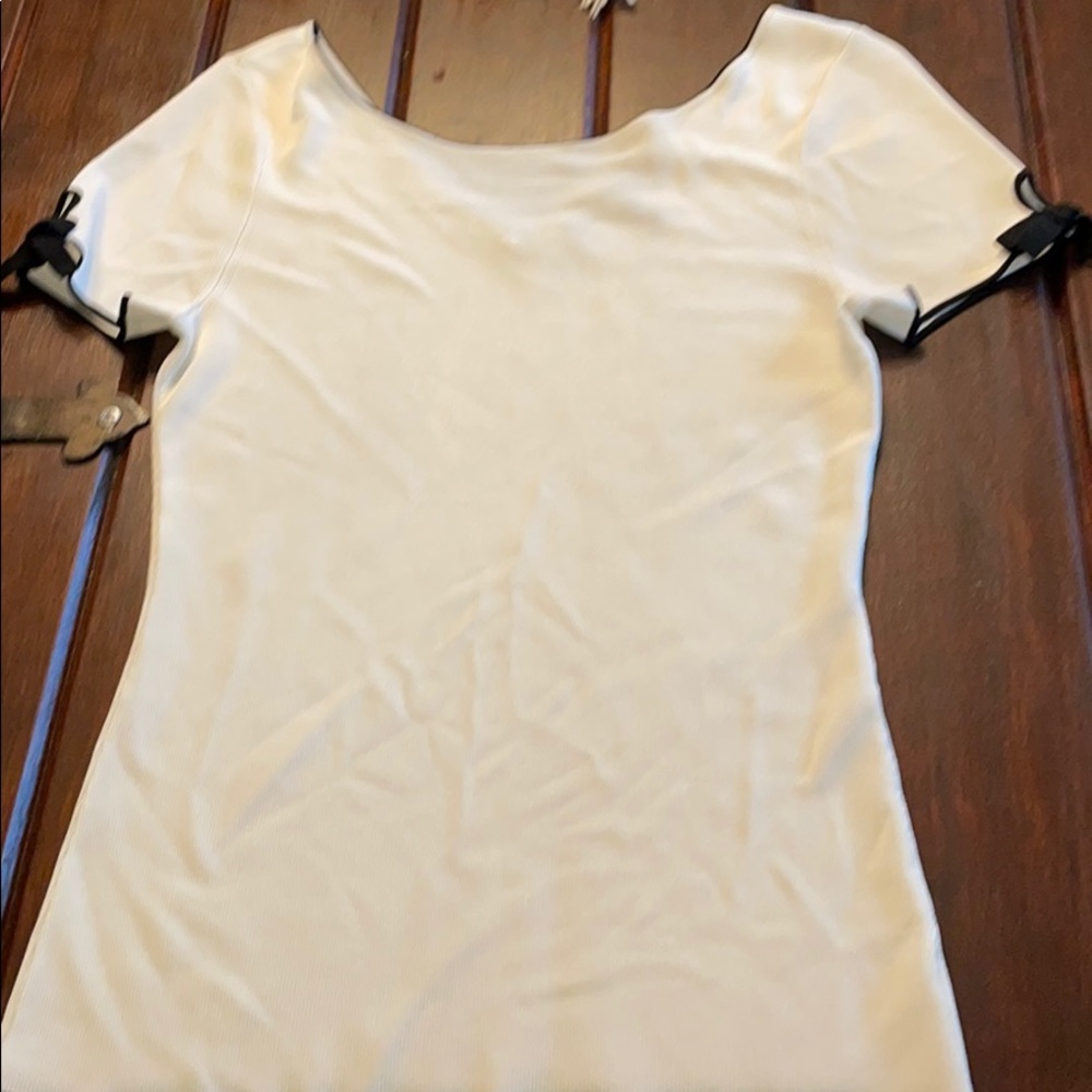 White knit blouse WhiteHouse BlackMarket